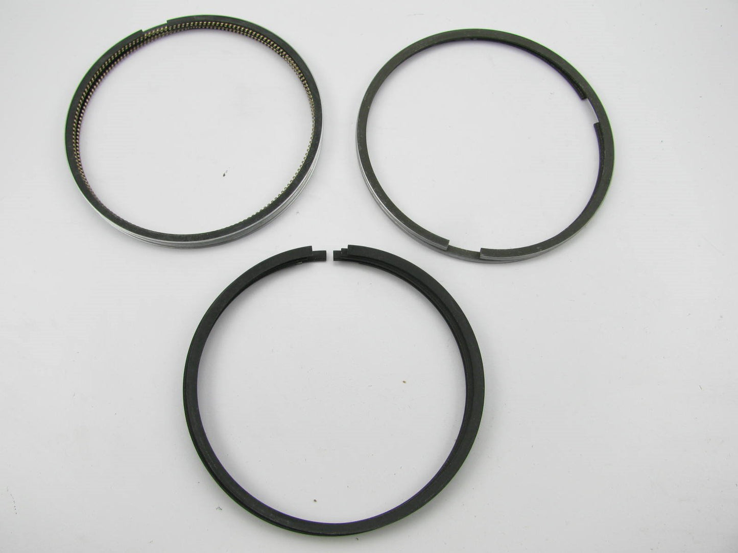 DOES ONE PISTON - CUMMINS NH, NTA, NTC Single Engine Piston Rings TRW T7962RC