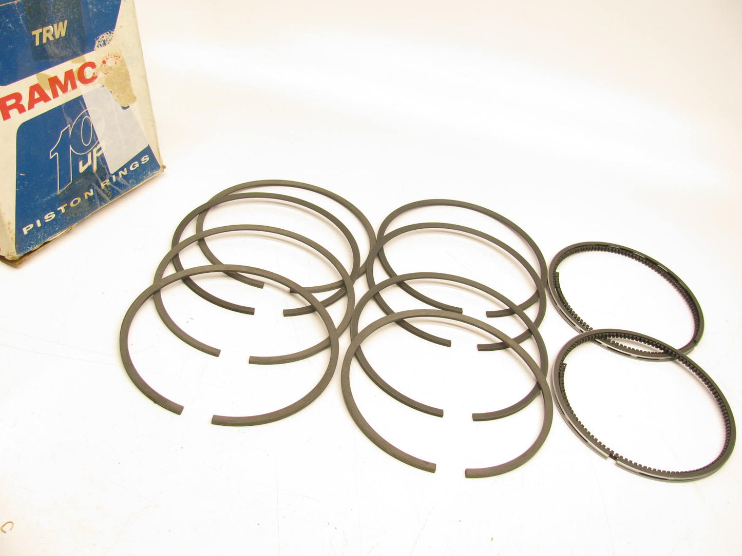 DOES 2 PISTONS - TRW  Piston Ring Set CUMMINS, NT-280, NT-300, NT-335, NT-380