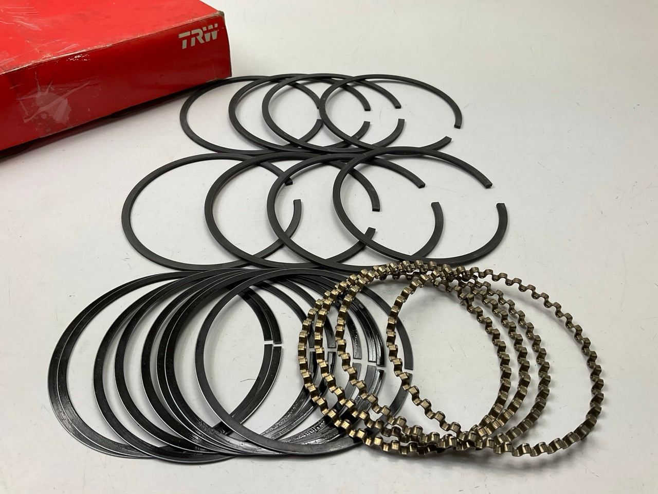 1983-1986 Ford 2.3L Standard Engine Piston Rings W/ Stainless Steel Oil Expander