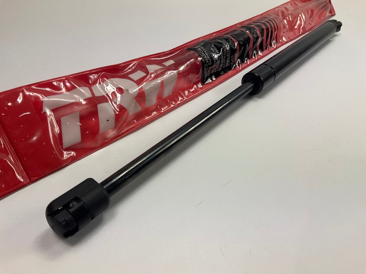 TRW TSG367028 REAR Liftgate Lift Support Strut For 2007-2012 Hyundai Santa Fe