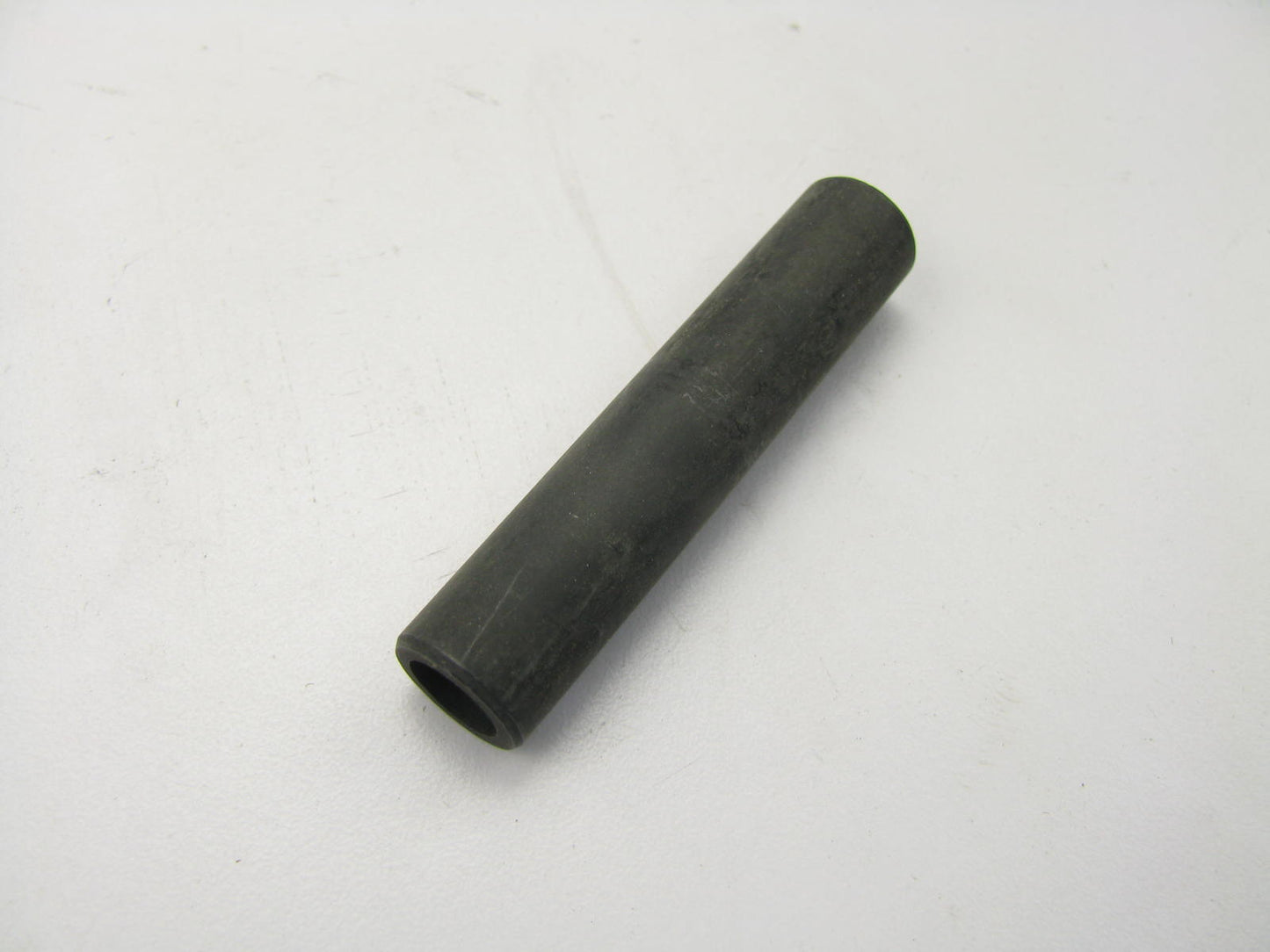 (8) TRW VG-5061 Engine Valve Guides
