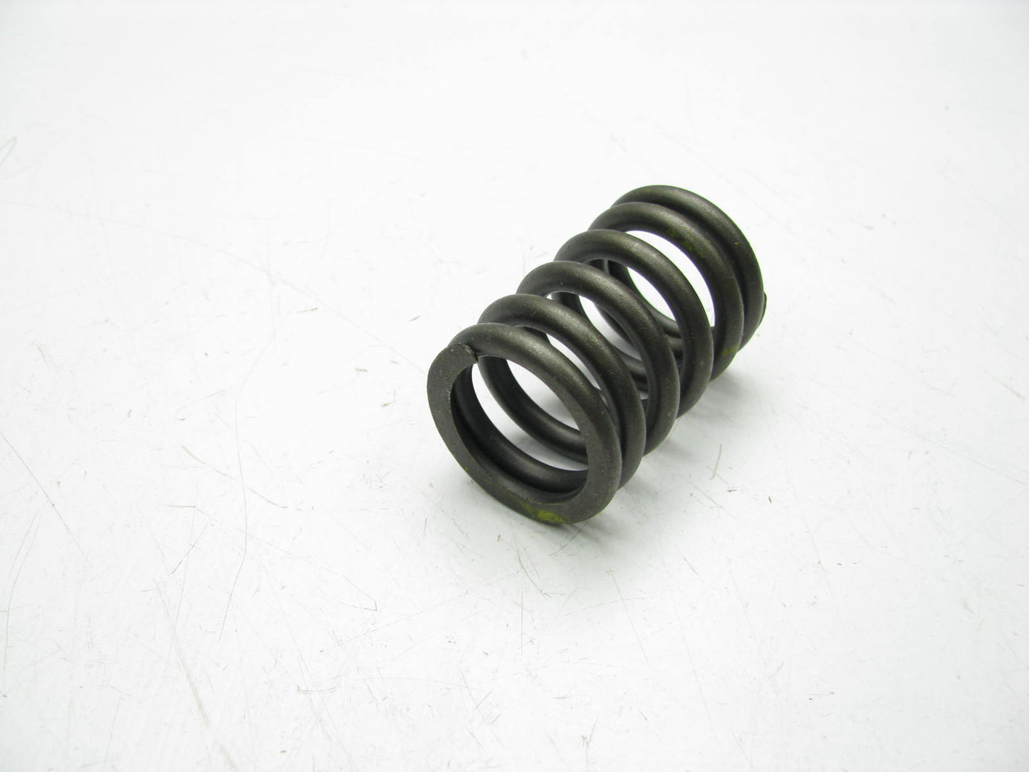 (16) TRW VS1007 Engine Valve Spring-  Intake, Exhaust