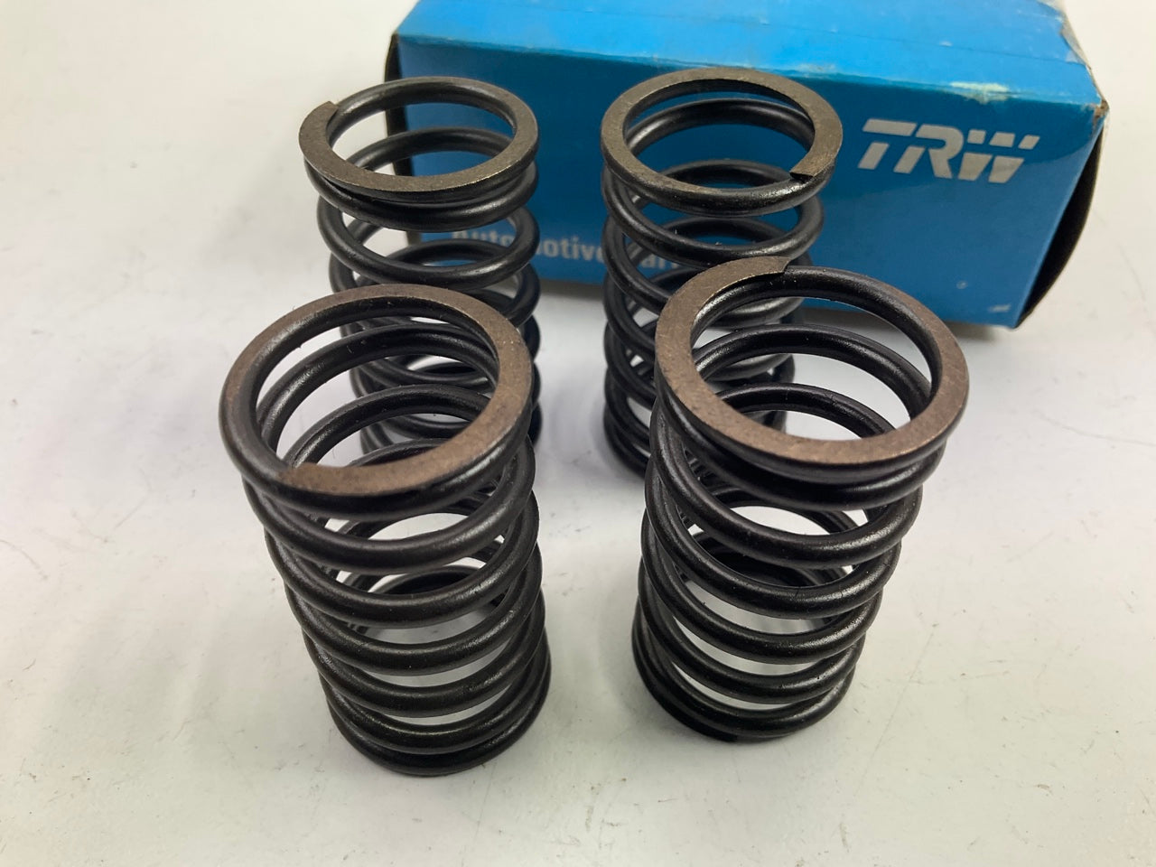 (4) TRW VS1057 Inner Engine Valve Spring For 1969-1974 Toyota 8RC 18RC