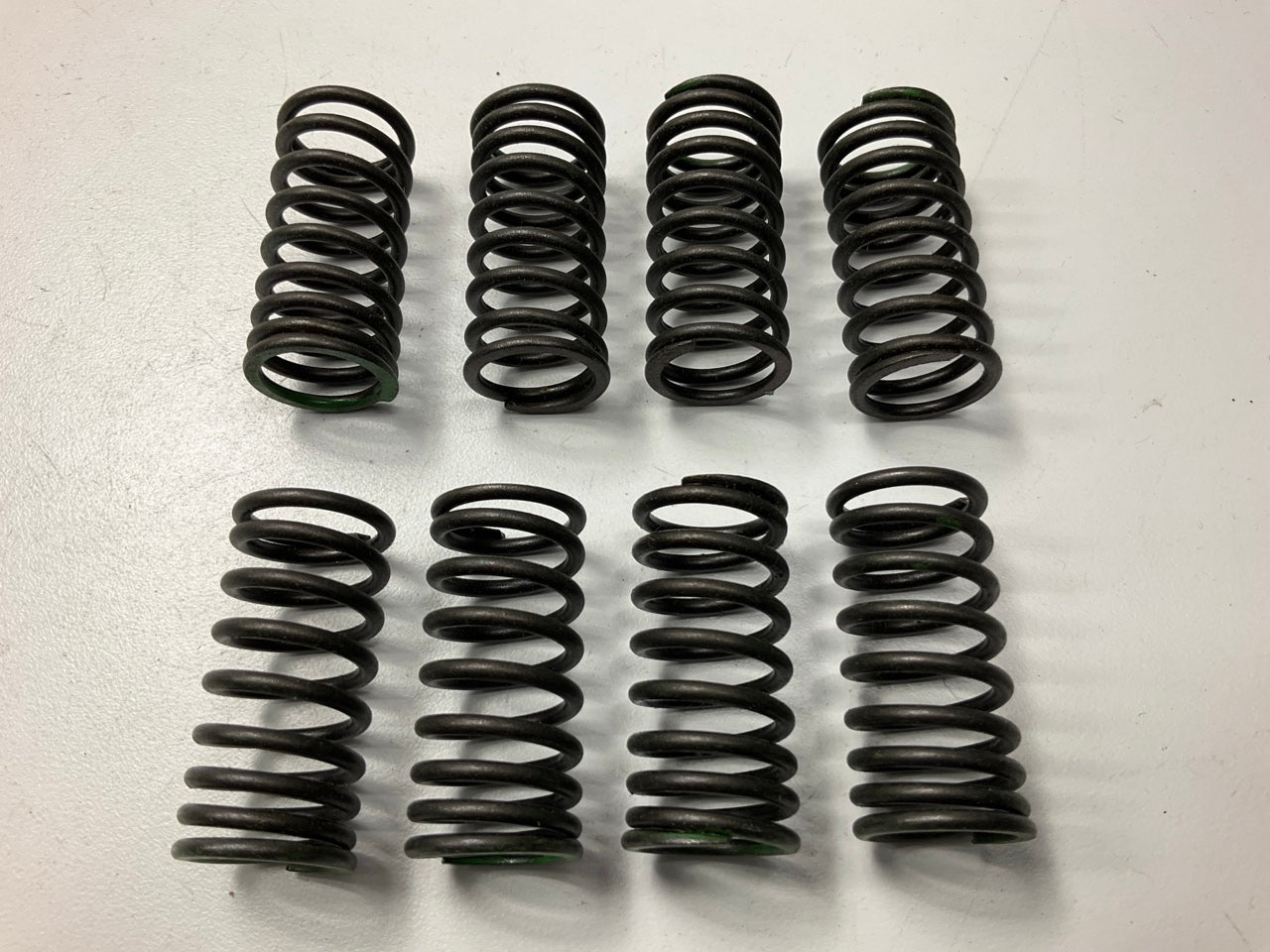 (8) TRW VS1110 Inner Valve Spring For 1972-1989 Subaru 1.3L 1.6L 1.8L