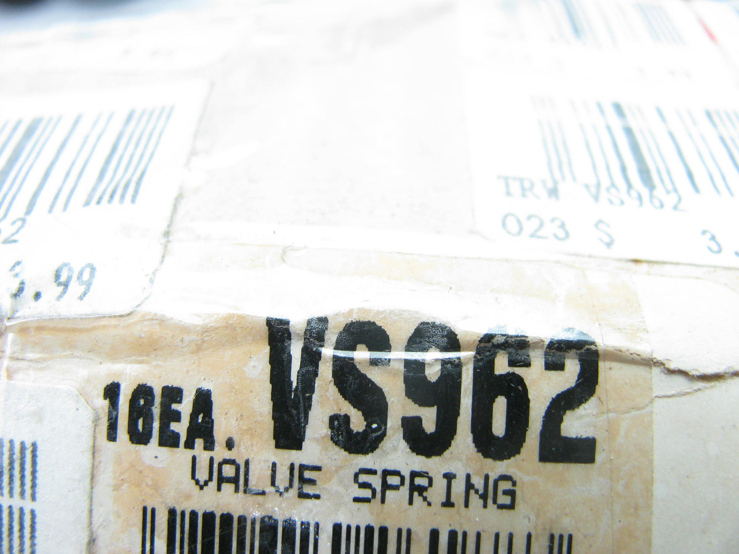 (16) TRW VS962 Engine Valve Spring