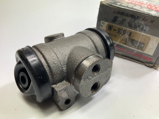 TRW W92014 Drum Brake Wheel Cylinder - 1966-1970 Ford B500 C500 F500 F600 T700