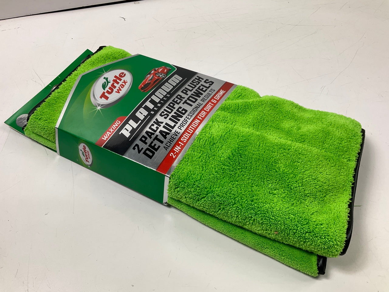 Turtle Wax TW-FT105 Platinum Series Green Super Plush Detailing Towels - 2 Pk