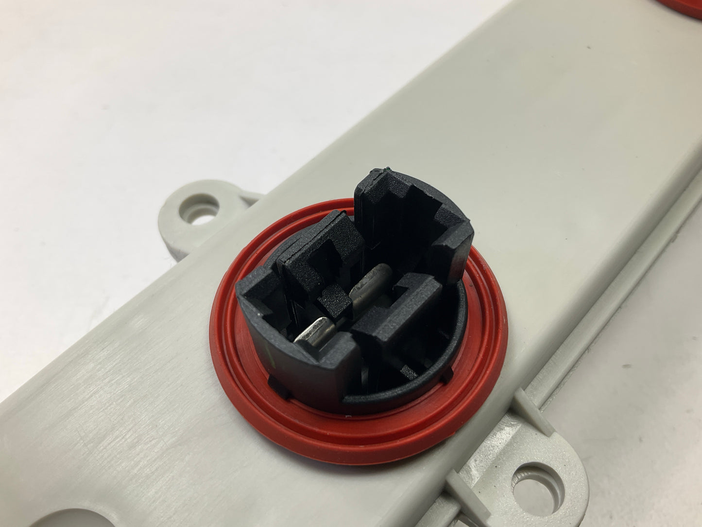 TYC 11-5701-20 Tail Light Lamp Connector Plate For 2002-2006 Dodge Ram