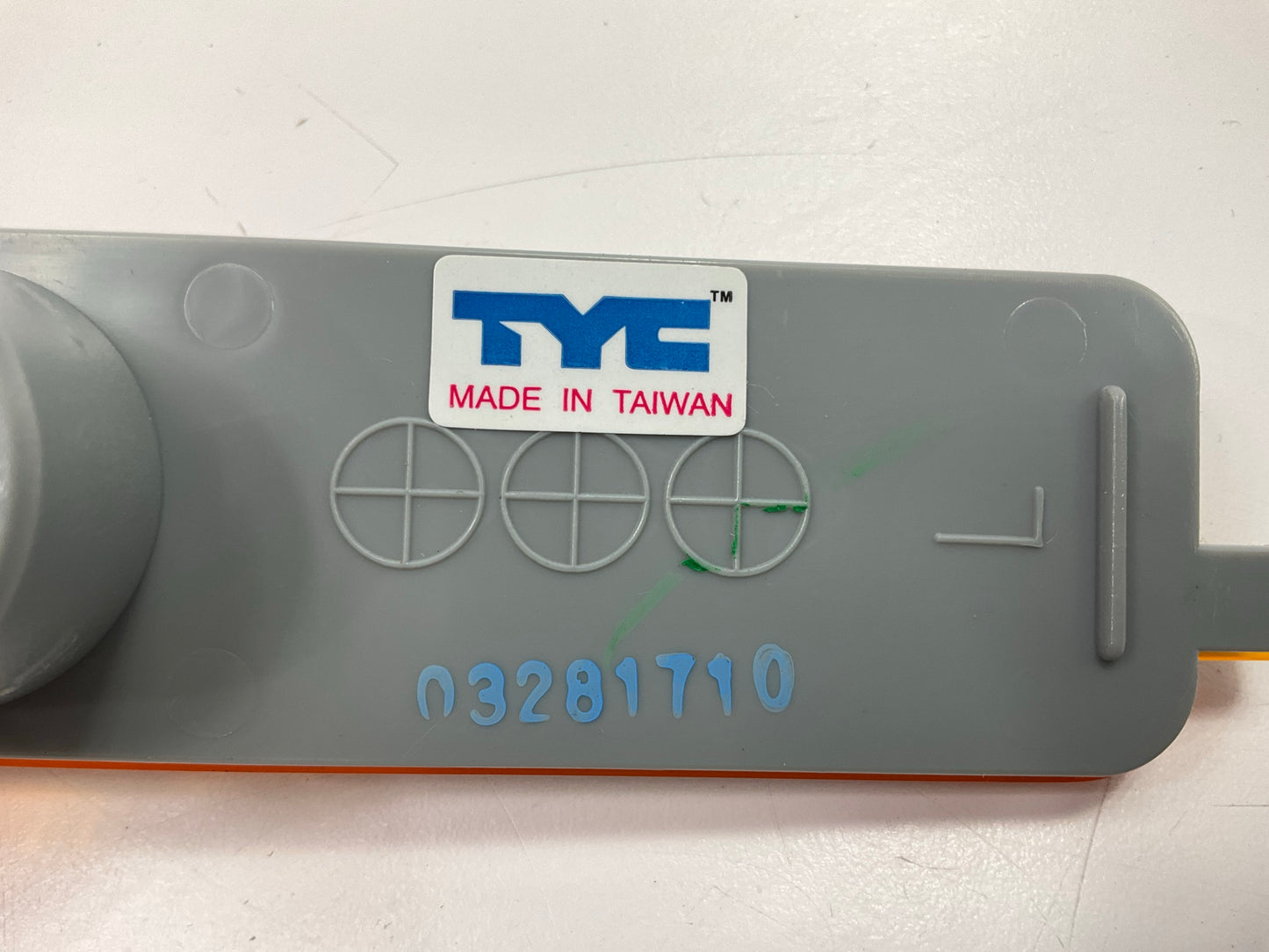 TYC 12-5142-01 Front Left Side Marker Light