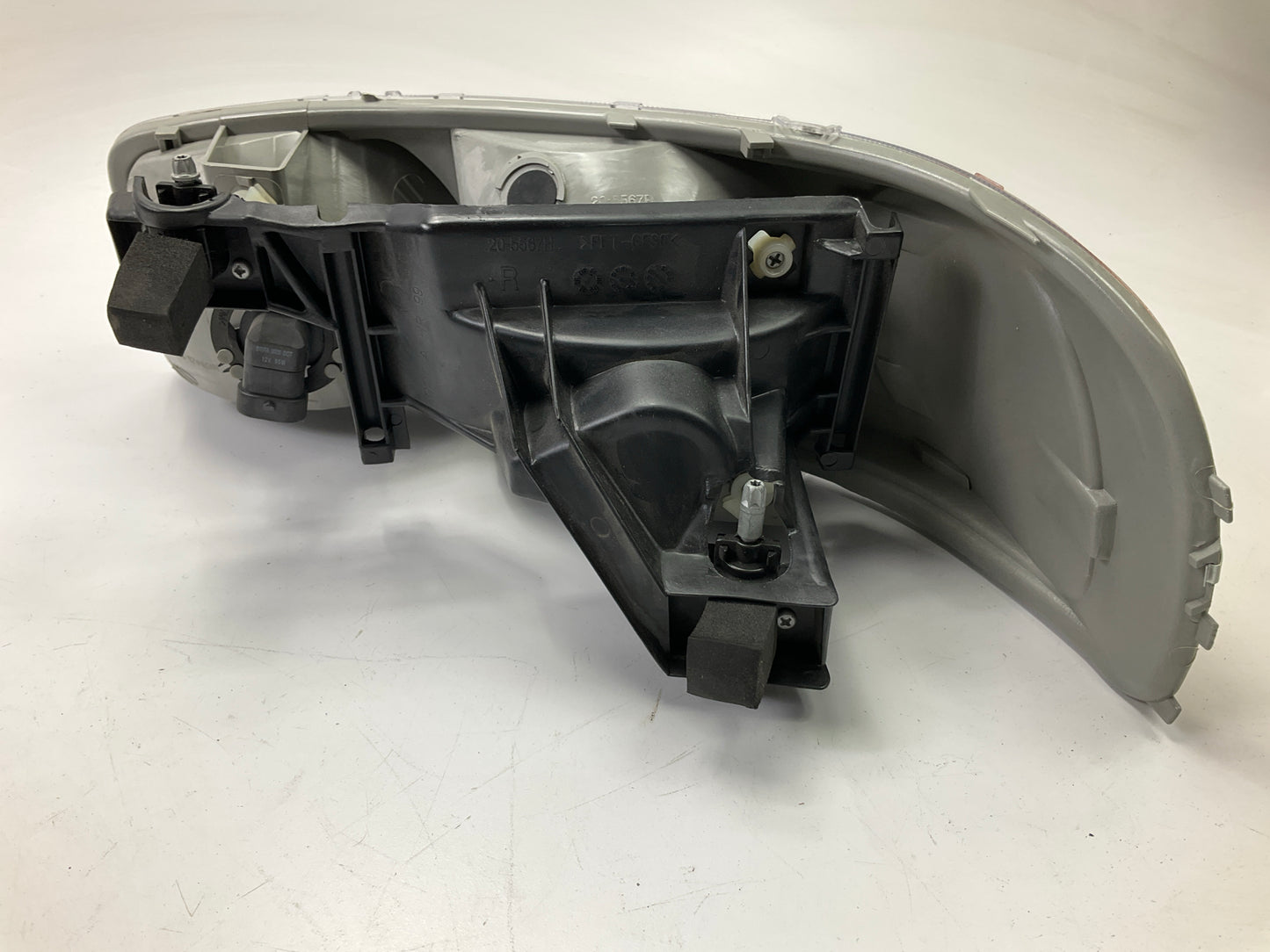 TYC 20-5567-00-1 Front Right Passenger Side Headlight Headlamp
