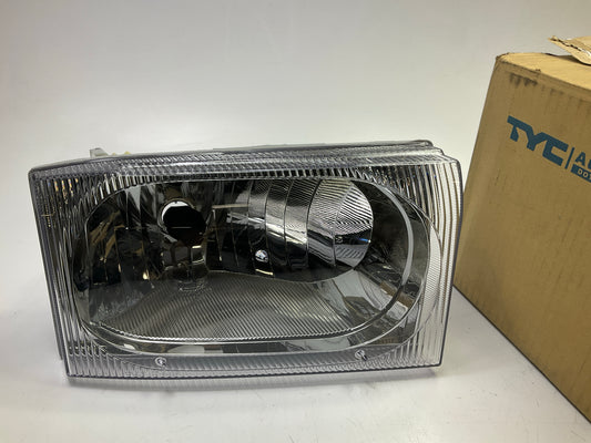 TYC 20-6439-00 Right Headlight Headlamp 2002-04 Ford F-250 F-350 F-450 F-550