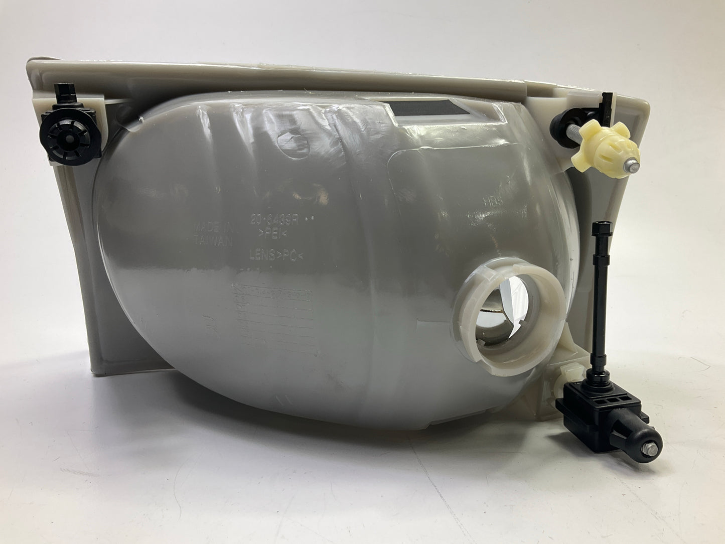 TYC 20-6439-00 Right Headlight Headlamp 2002-04 Ford F-250 F-350 F-450 F-550