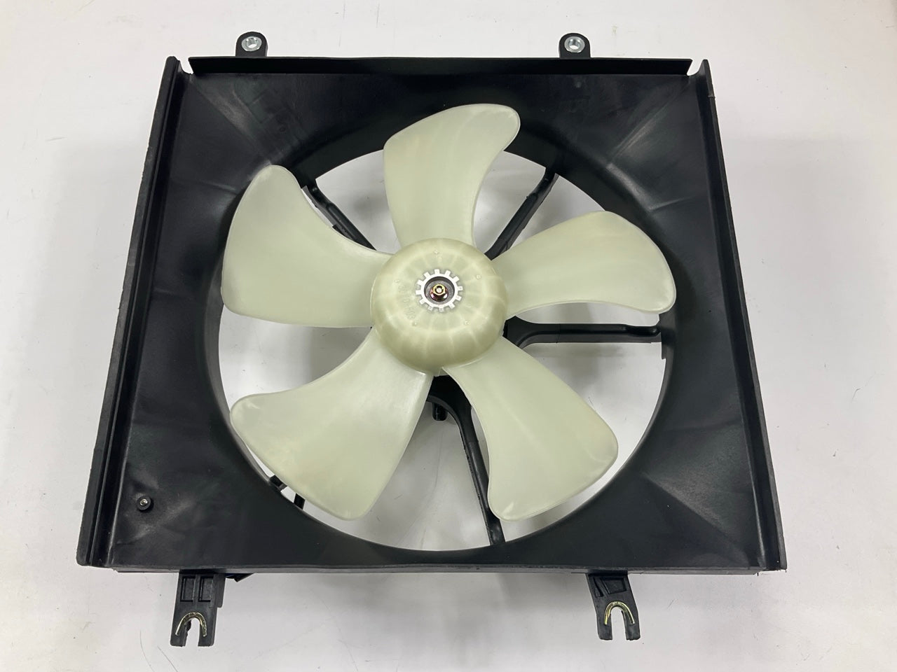 TYC 600050 Left Engine Cooling Fan Assembly - 97-98 Prelude, 94-97 Accord 2.2L