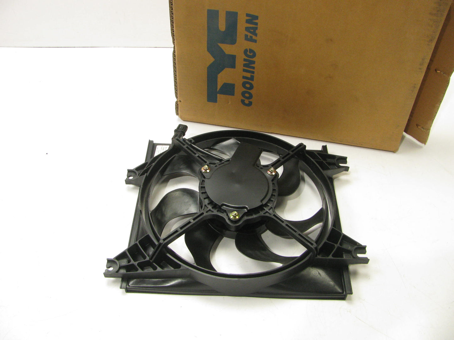 TYC 610570 Engine Cooling Fan Assembly For 2000-2006 Hyundai Accent 1.6L-L4