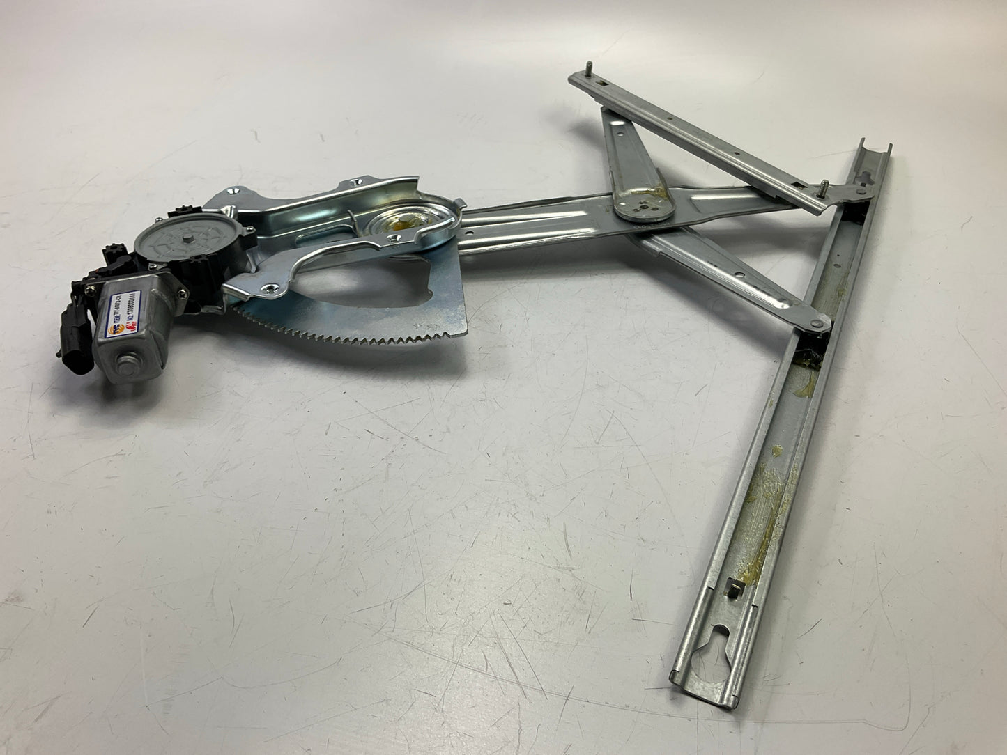 TYC 660161 Front Right Power Window Motor And Regulator Assembly