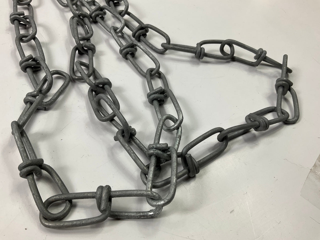 Uline H546 15ft Chain For Wheel Chocks W/ Pin