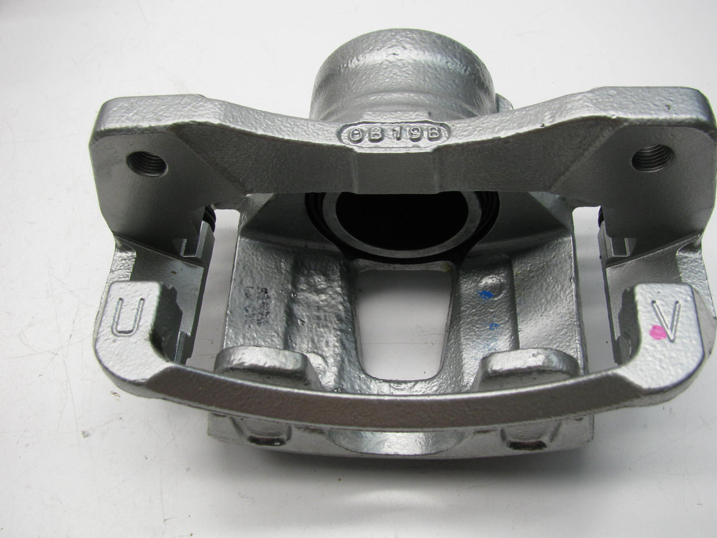 Ultra 19P-2811 Remanufactured Disc Brake Caliper - Front Right