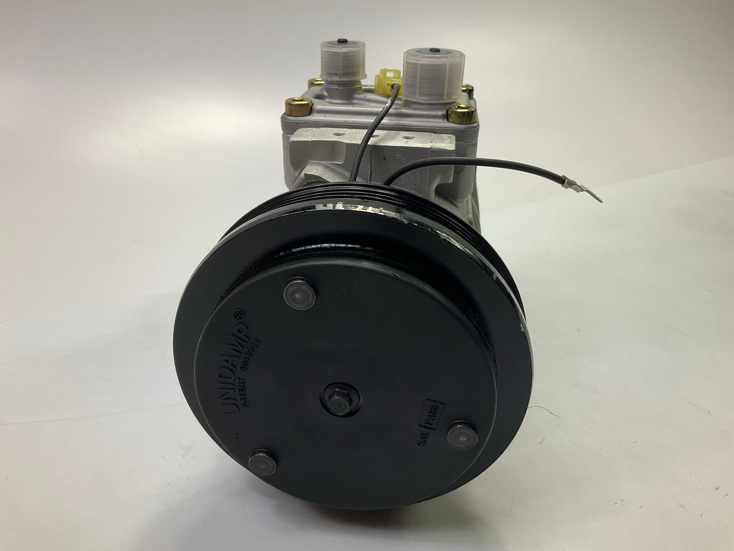 Unicla VA150  A/C Compressor R 134A Replaces Denso 10PA15C,  5 Groove