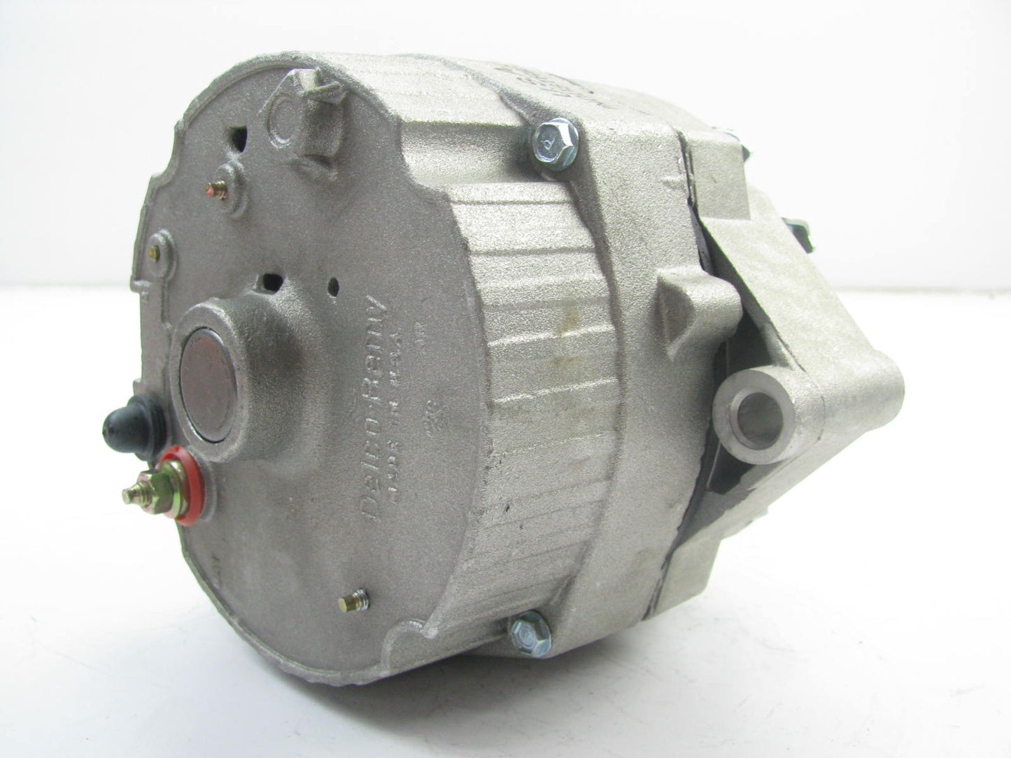 REMAN. USA Alternator Delco 10SI, 12 Volts, 18 Amp 1970-1979 International IHC