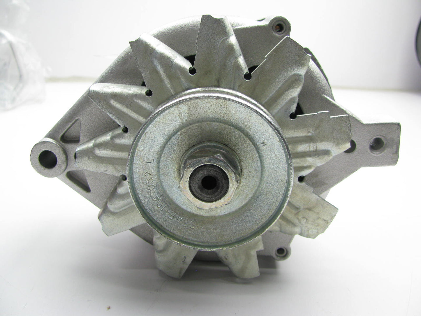 Remanufactured USA Industries 7735-10 Alternator - 75 Amps