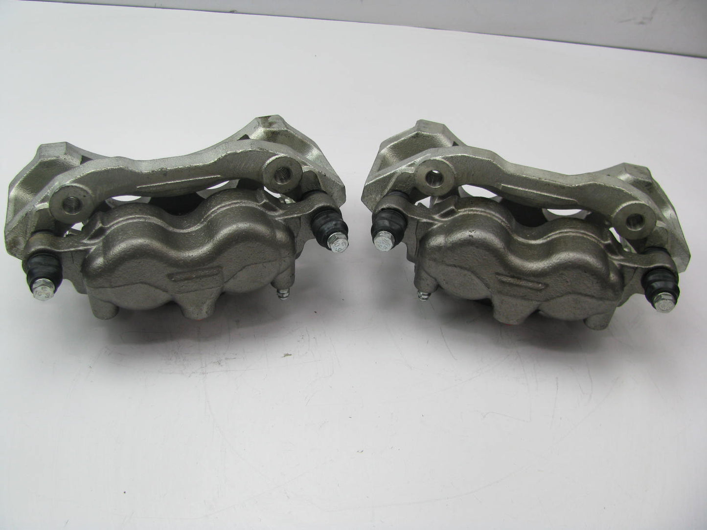 Usa Industries FRP4748 Remanufactured Disc Brake Caliper Set - Rear