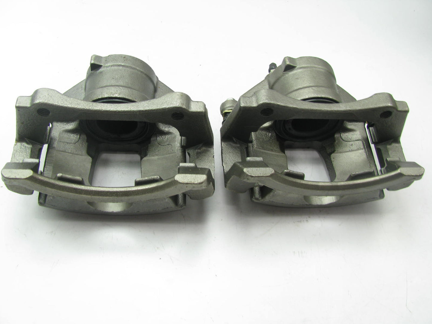 Usa Industries FRP4772 Remanufactured Disc Brake Caliper Set - Front