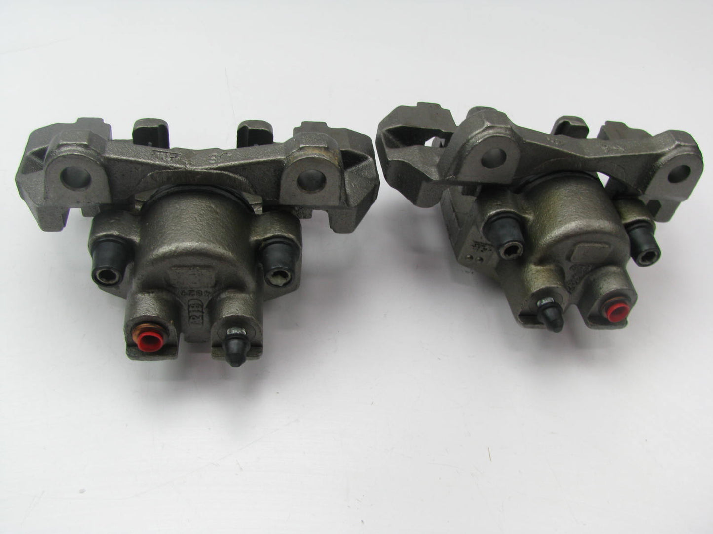 Usa Industries FRP4818 Reman Rear Brake Caliper Set For 1999-2004 Grand Cherokee