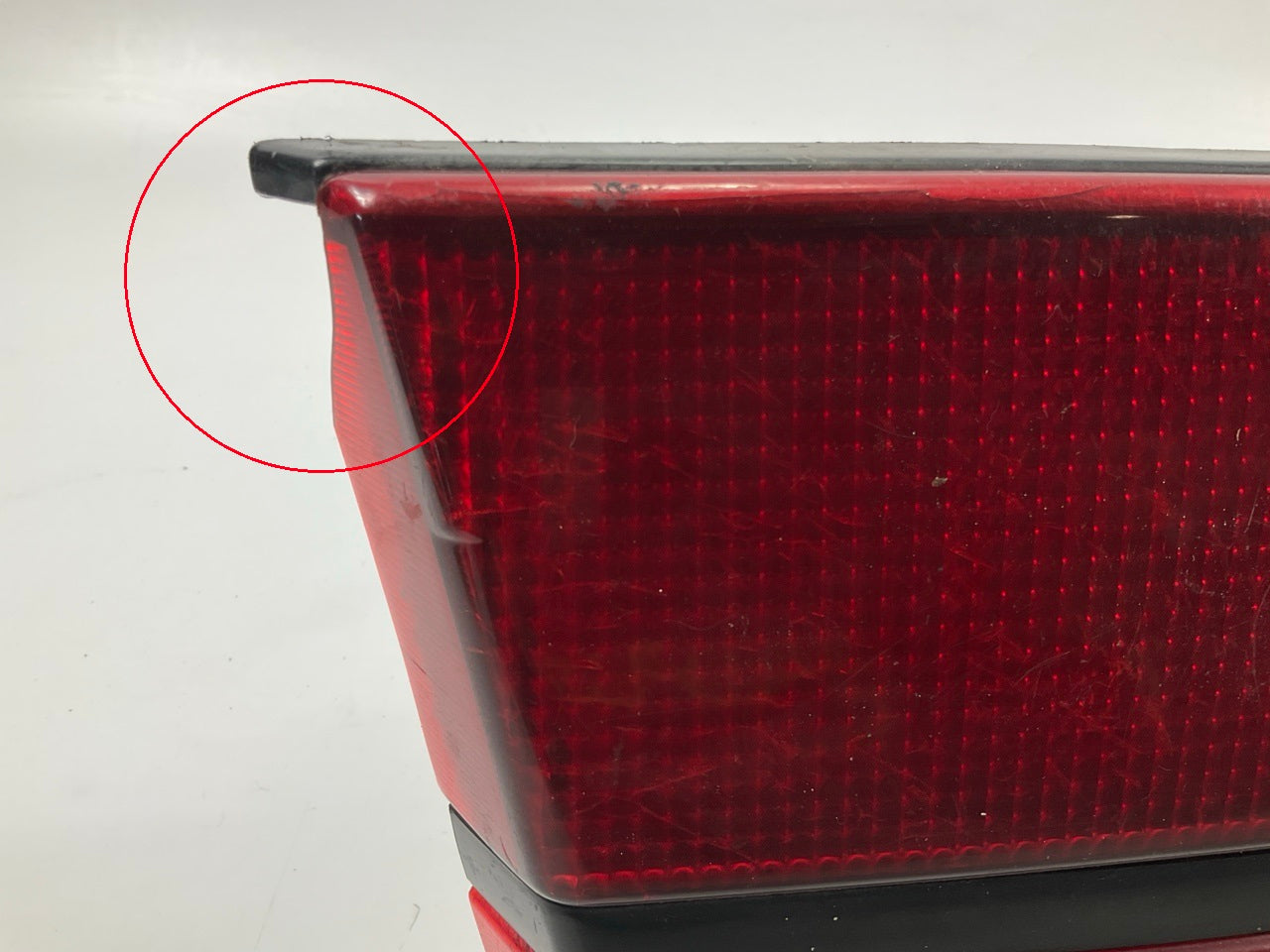 Poor Shape, See Photos - Right Passengers Tail Light Lamp For 1984-86 300zx Z31