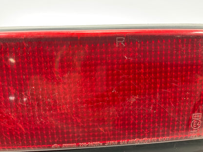 Poor Shape, See Photos - Right Passengers Tail Light Lamp For 1984-86 300zx Z31