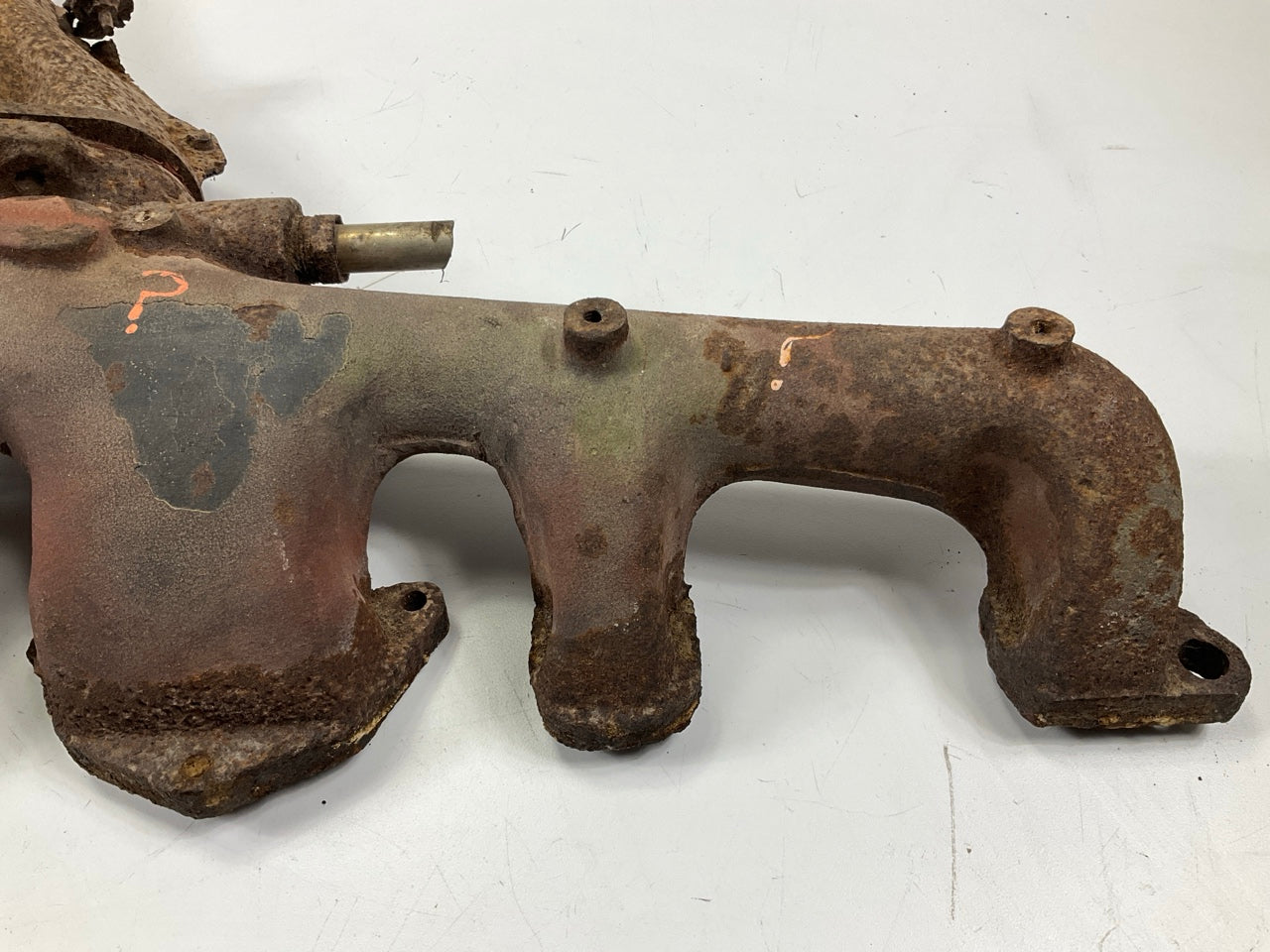 RUSTY, SEE PHOTOS, USED OEM Exhaust Manifold For Datsun 240z 260z 280z 280zx