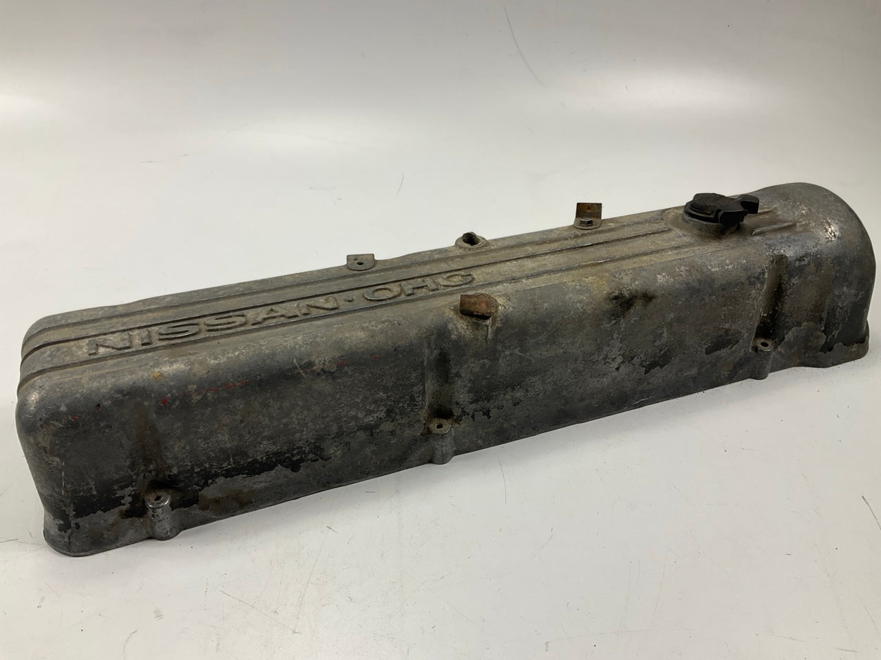 USED #10023, VERY ROUGH, AS-IS Valve Cover For Datsun 240z 260z 280z 280z L28