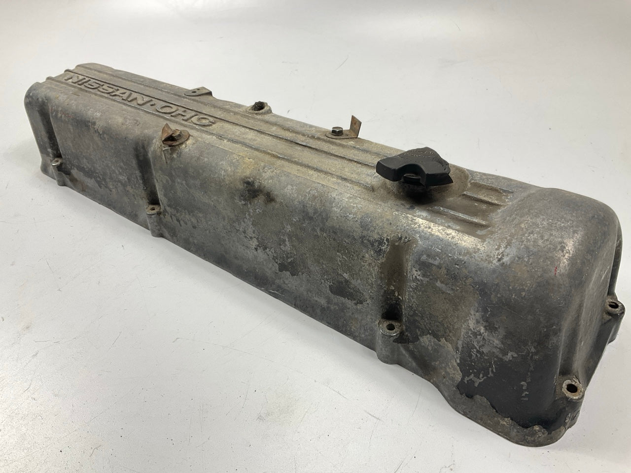 USED #10023, VERY ROUGH, AS-IS Valve Cover For Datsun 240z 260z 280z 280z L28