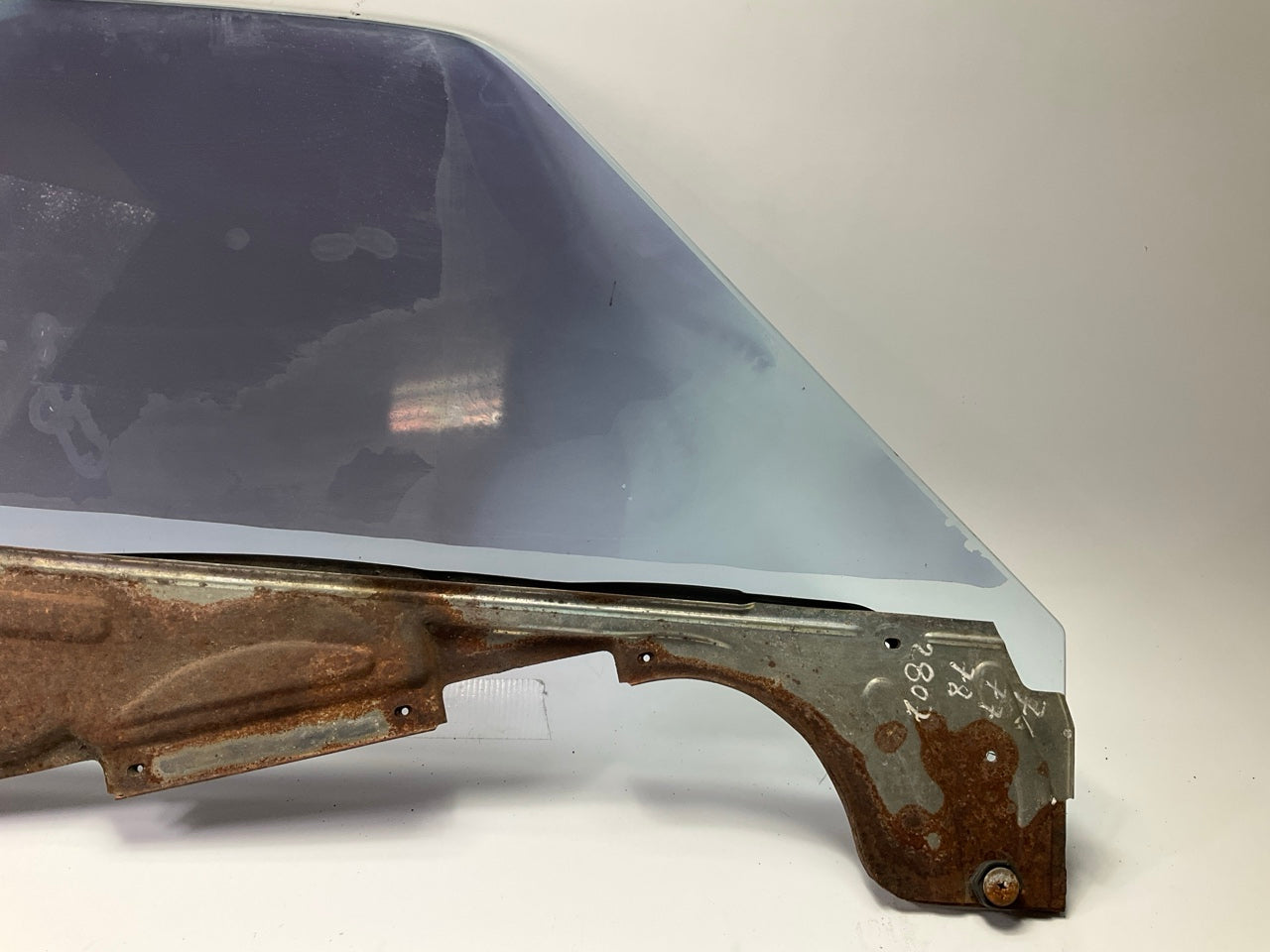 USED - #10055, RUSTY, Left Drivers Side Door Window Glass For 77-78 Datsun 280z