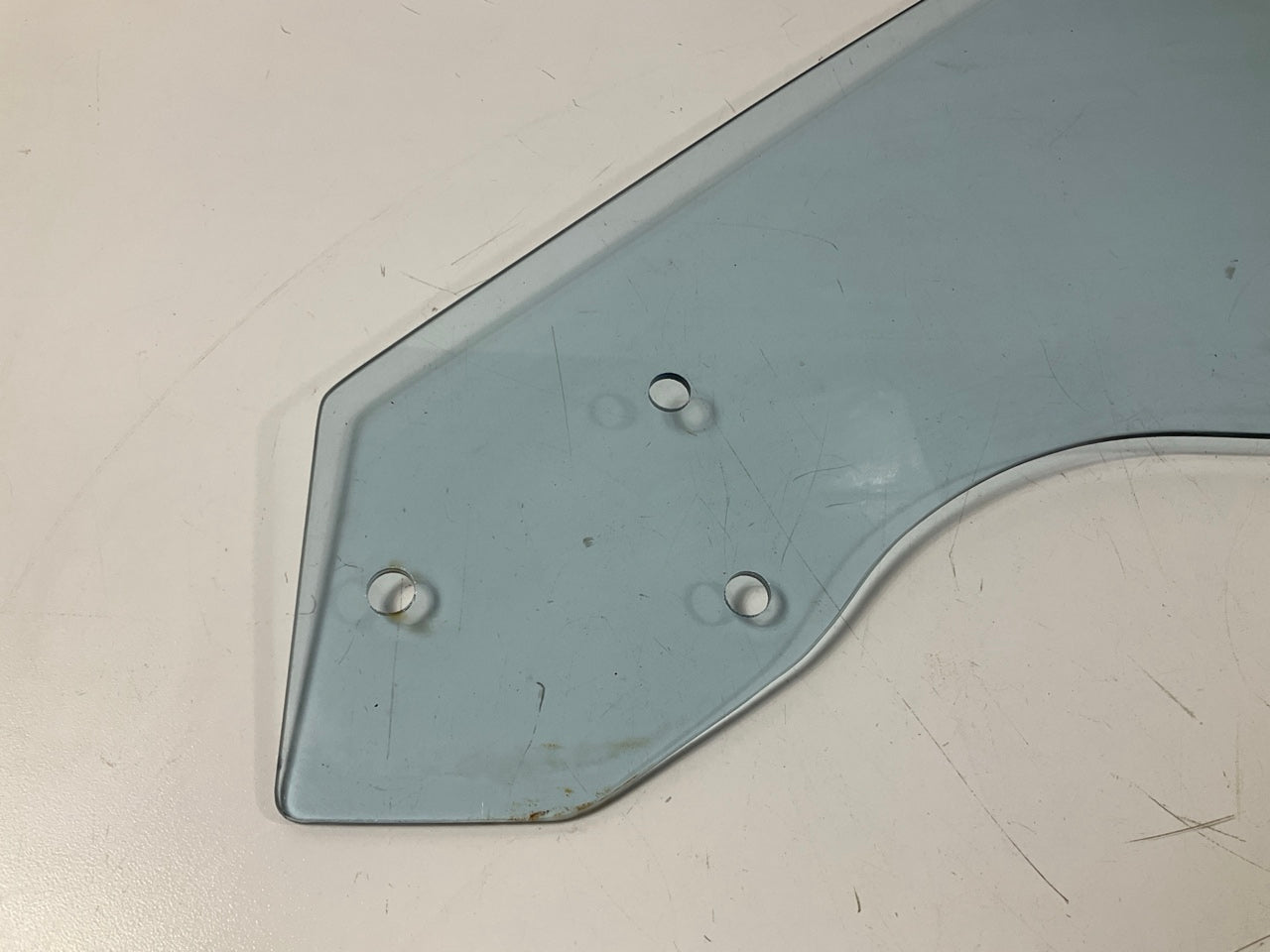 USED #10068 Left Drivers Window Door Glass OEM For 1970-76 Datsun 240z 260z 280z