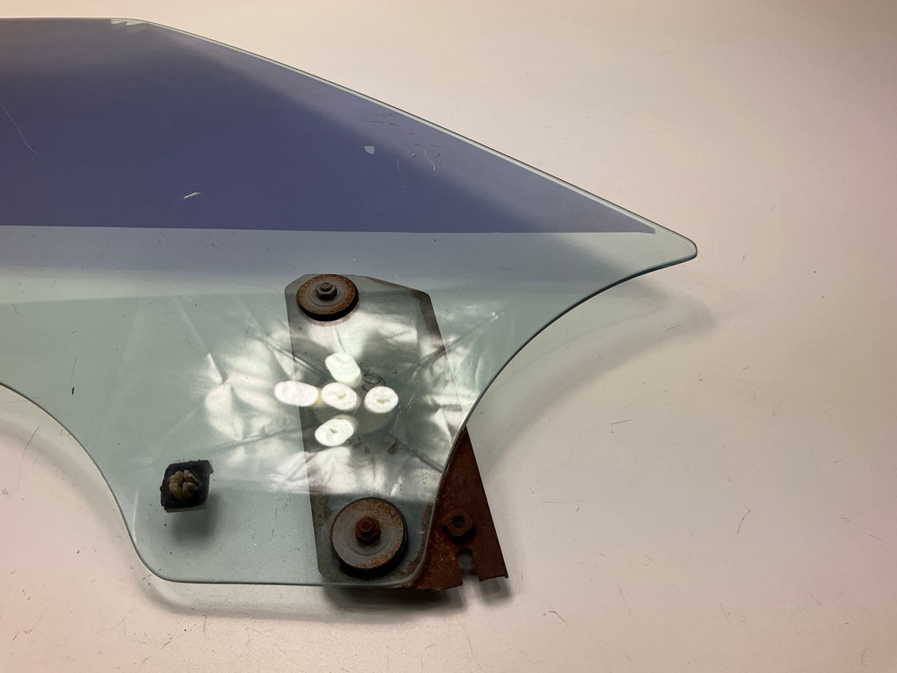 USED #10069 OEM Right Passengers Side Door Window Glass For 1979-83 Datsun 280zx