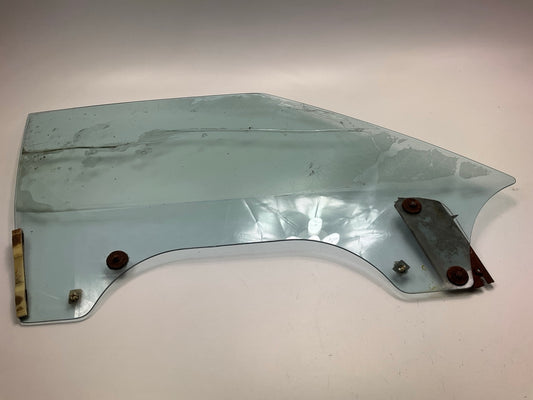 USED #10070 OEM Right Passengers Side Door Window Glass For 1979-83 Datsun 280zx