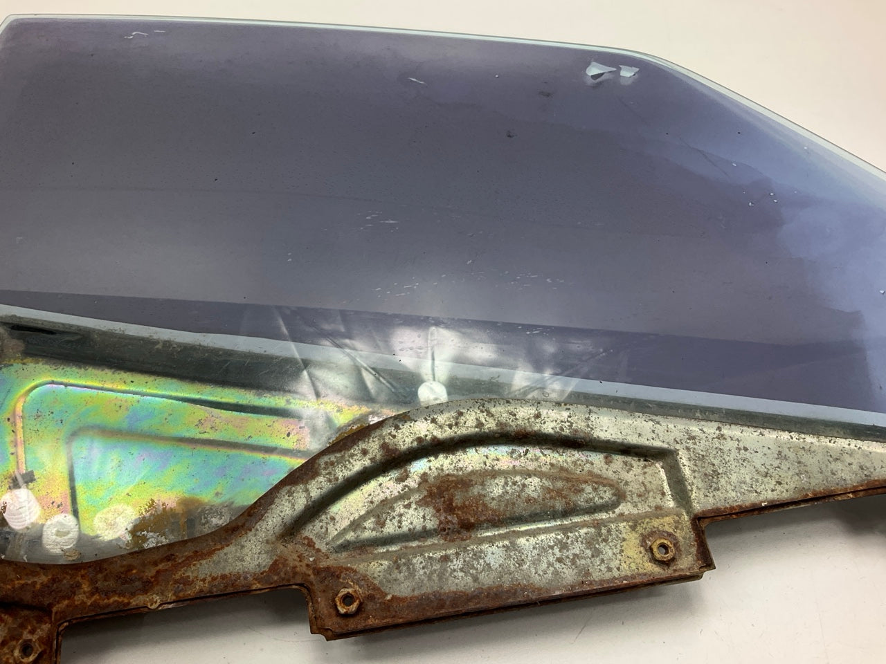 USED, #10077, RUSTY Right Passenger Side Door Window Glass For 77-78 Datsun 280z