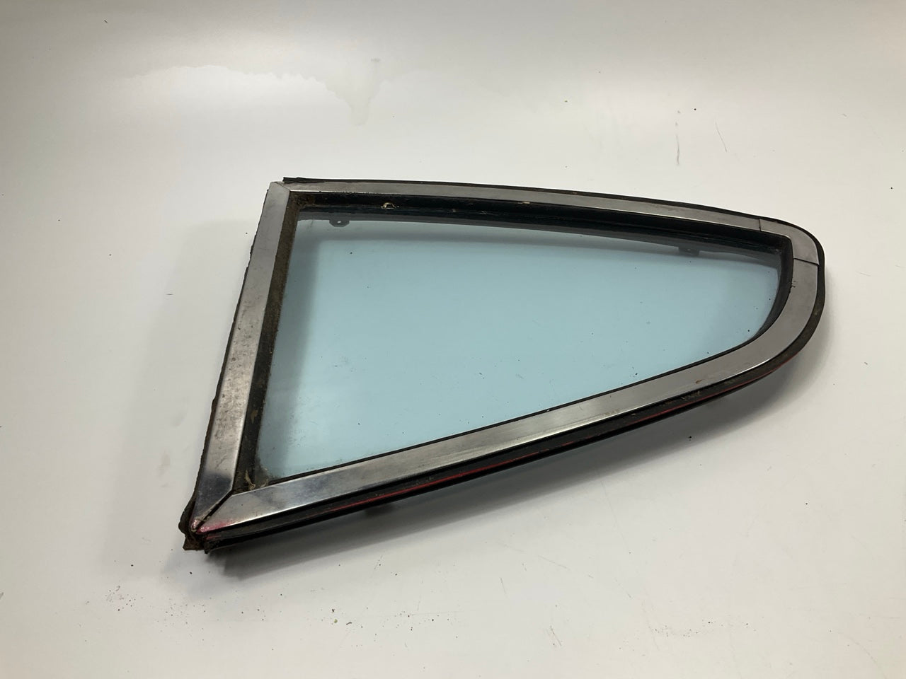 USED - Rear Left Driver Quarter Window Glass OEM For 70-78 Datsun 240z 260z 280z