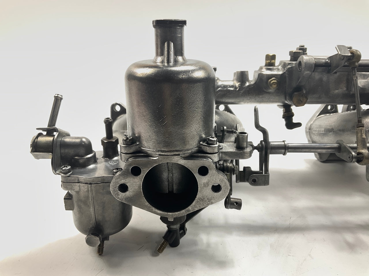 Hitachi SU Round Top Carburetors 4 Screw W/ N36 Intake Manifold For Datsun 240z