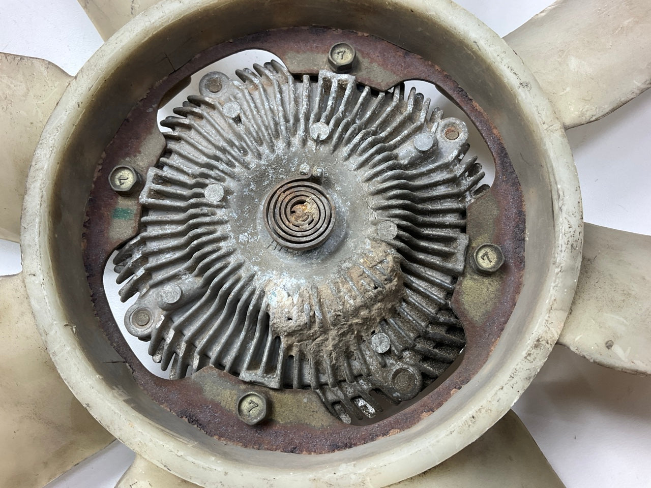 VERY ROUGH SHAPE, SEE PHOTOS - Fan Clutch & Fan Blade For 79-83 Datsun 280zx