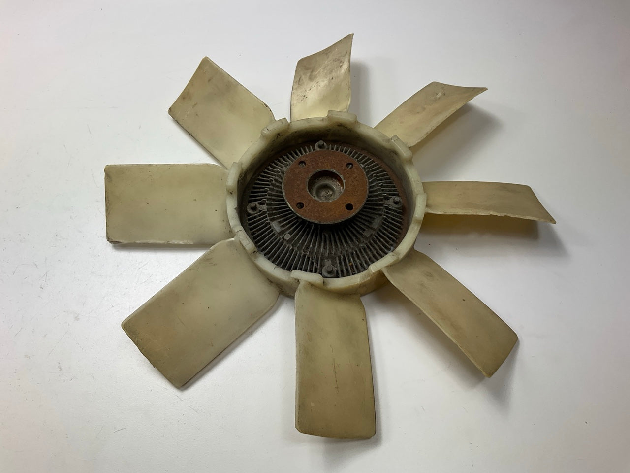 VERY ROUGH, SEE PHOTOS - Fan Blade & Fan Clutch OEM For 84-89 Nissan 300zx Z31