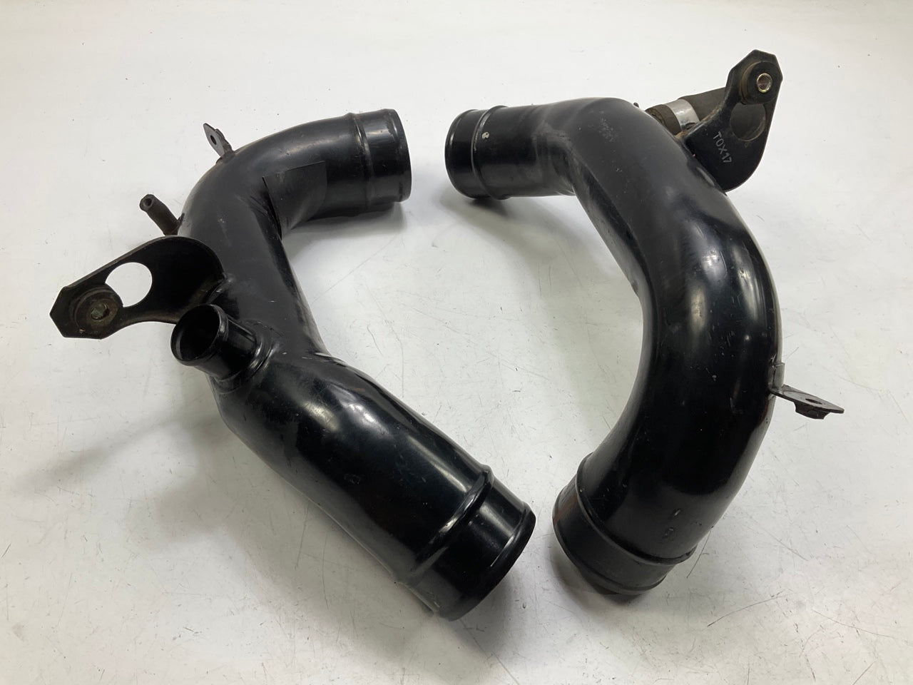 USED 1430 Twin Turbo Air Intake Pipes Tubes Left & Right OEM For 90-96 Z32 300zx