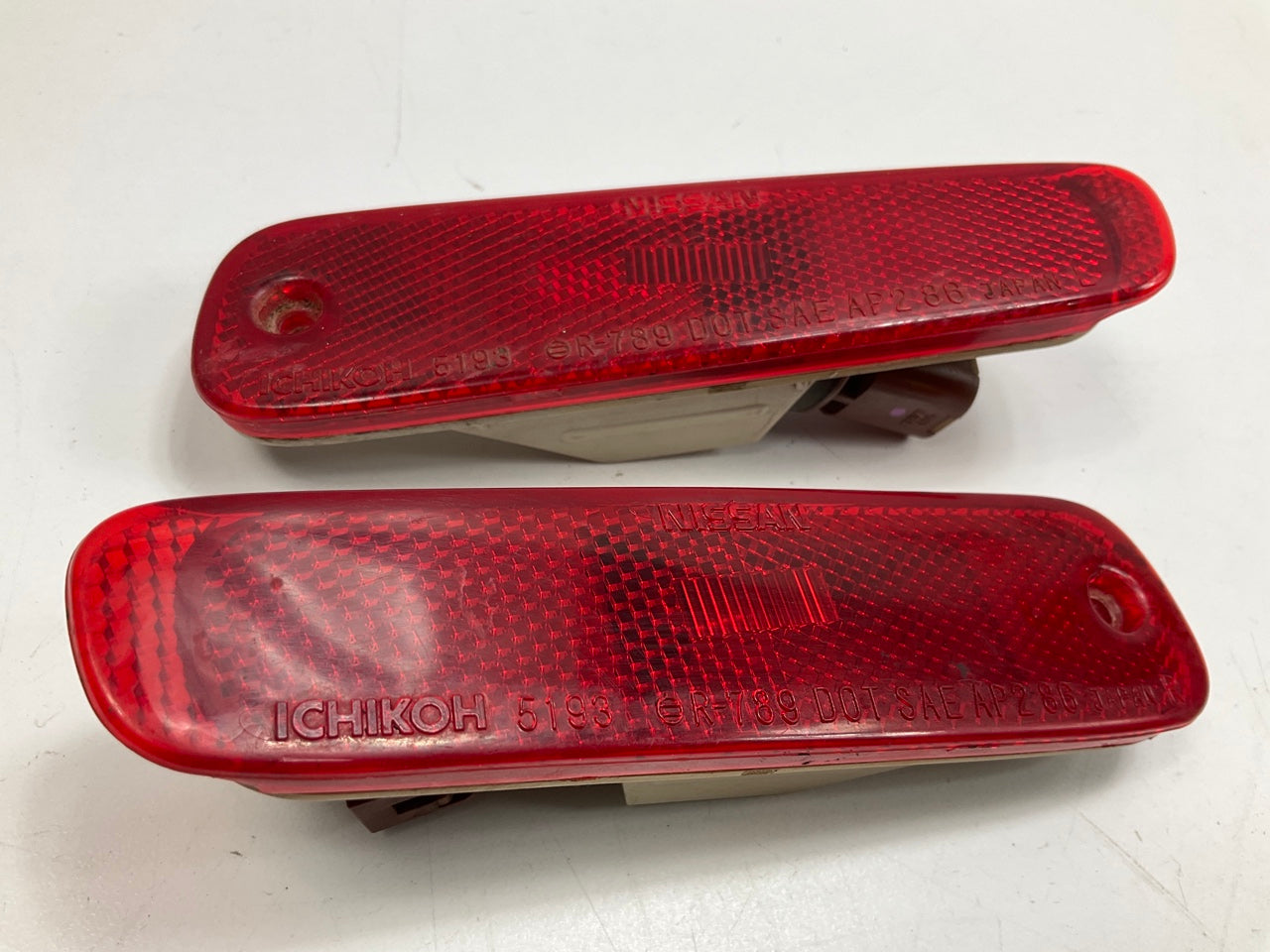 USED #1486 Rear Bumper Side Marker Lights PAIR OEM For 90-96 Nissan 300zx Z32