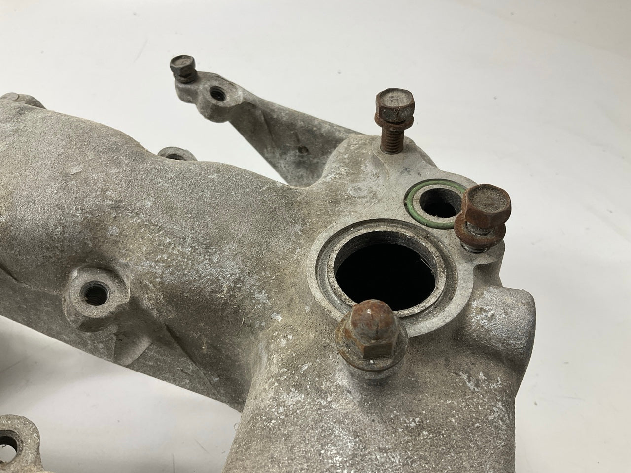 USED - BARE (EMPTY) Upper Intake Manifold Plenum For 1990-1996 Nissan 300zx Z32