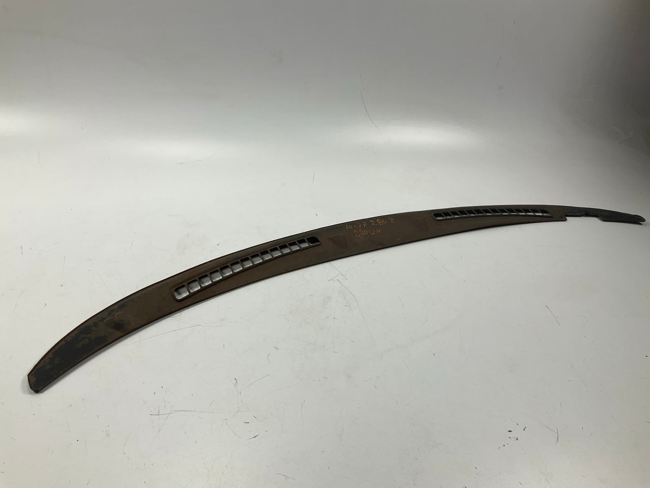 RUSTY NEED RESTORATION 15023 Dash Defroster Vent Panel For Datsun 240z 260z 280z