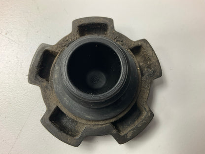 USED #15031 - Engine Motor Oil Filler Cap OEM For Datsun 240z 260z 280z 280zx