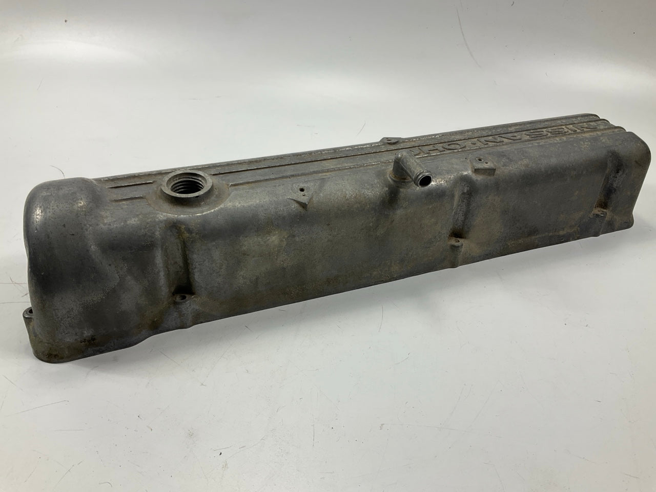 USED, # 15033 Valve Cover For Datsun 240z 260z 280z 280zx L-series L24 L26 L28