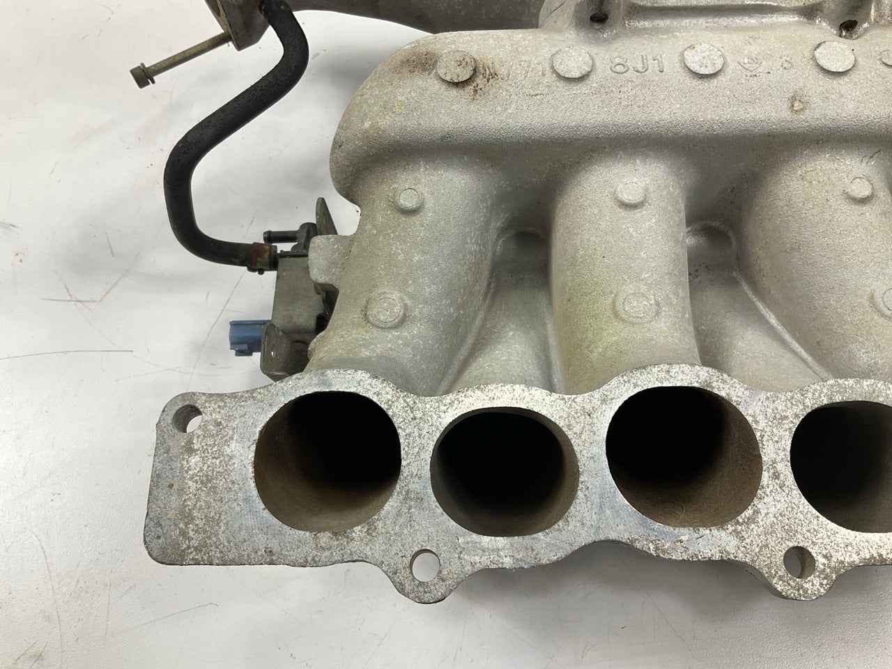 USED - Upper Intake Manifold OEM For 2002-2003 Nissan Maxima 3.5L V6