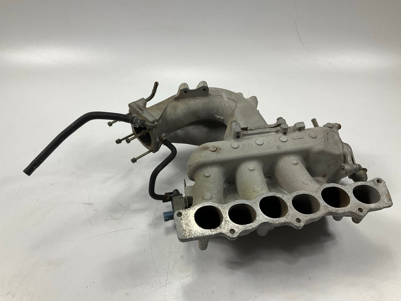 USED - Upper Intake Manifold OEM For 2002-2003 Nissan Maxima 3.5L V6