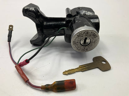 USED #155  Ignition Lock Cylinder With One Key OEM For Datsun 240Z 260Z 280Z